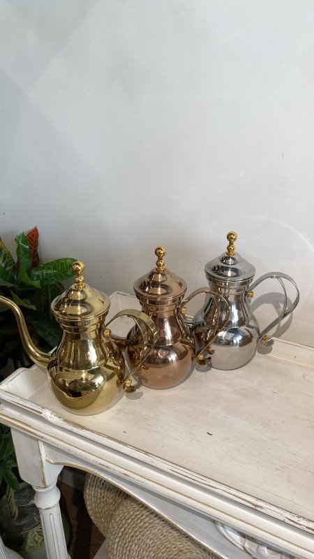 إبريق شاي لتر ونص