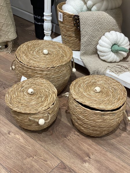 طقم سلات قش مع غطاء